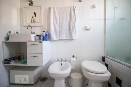 Apartamento à venda com 94m², 2 quartos e 2 vagasBanheiro Suite