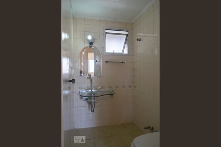 BANHEIRO de apartamento para alugar com 3 quartos, 76m² em Santana, São Paulo