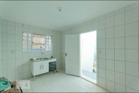 Casa para alugar com 100m², 2 quartos e 1 vaga Casa para alugar com 100m², 2 quartos e 1 vagaCozinha