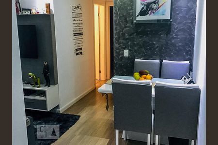 Sala de apartamento à venda com 2 quartos, 56m² em Guaiaúna, São Paulo
