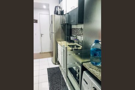 Apartamento à venda com 56m², 2 quartos e 1 vaga Apartamento à venda com 56m², 2 quartos e 1 vagaCozinha