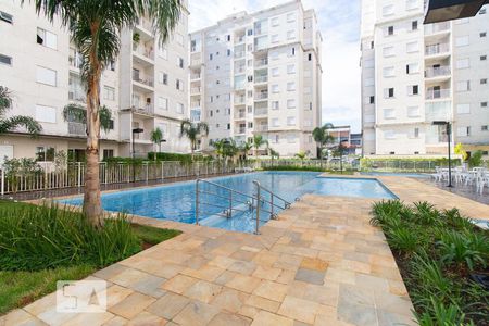Apartamento à venda com 56m², 2 quartos e 1 vaga Apartamento à venda com 56m², 2 quartos e 1 vagaÁrea comum - Piscina