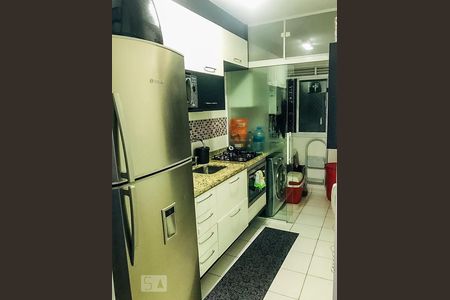Apartamento à venda com 56m², 2 quartos e 1 vaga Apartamento à venda com 56m², 2 quartos e 1 vagaCozinha