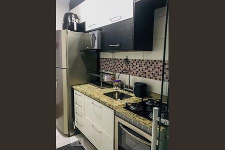 Apartamento à venda com 56m², 2 quartos e 1 vaga Apartamento à venda com 56m², 2 quartos e 1 vagaCozinha