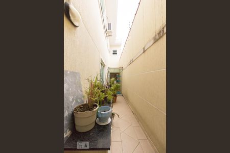 Casa à venda com 187m², 3 quartos e 3 vagas Casa à venda com 187m², 3 quartos e 3 vagasCorredor - Área comum