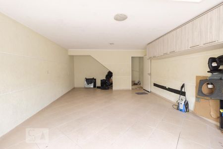 Casa à venda com 187m², 3 quartos e 3 vagas Casa à venda com 187m², 3 quartos e 3 vagasGaragem