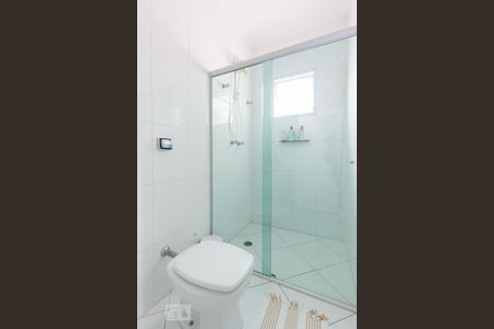 Casa à venda com 187m², 3 quartos e 3 vagas Casa à venda com 187m², 3 quartos e 3 vagasBanheiro