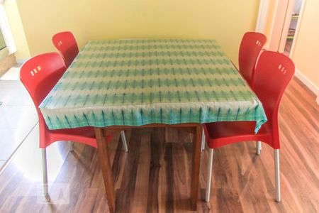 Detalhe Sala de apartamento para alugar com 2 quartos, 82m² em Centro, Florianópolis