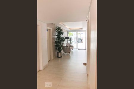 Hall de Entrada de apartamento para alugar com 2 quartos, 82m² em Centro, Florianópolis