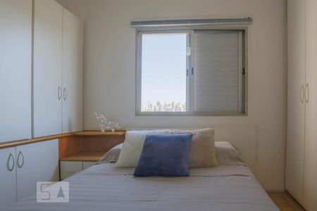 Apartamento à venda com 64m², 2 quartos e 1 vagaQuarto 2