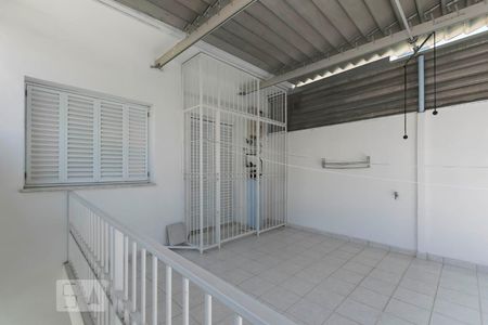 Casa à venda com 144m², 3 quartos e 1 vaga2o. Andar - Quarto 3/ Varanda