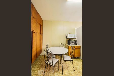 Apartamento à venda com 148m², 3 quartos e 2 vagasCozinha