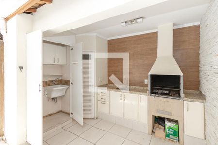 Casa à venda com 134m², 2 quartos e 1 vagaQuintal