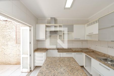 Casa à venda com 134m², 2 quartos e 1 vagaCozinha