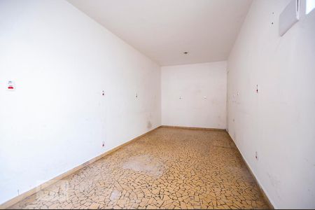 Casa à venda com 168m², 2 quartos e 5 vagasGaragem Coberta