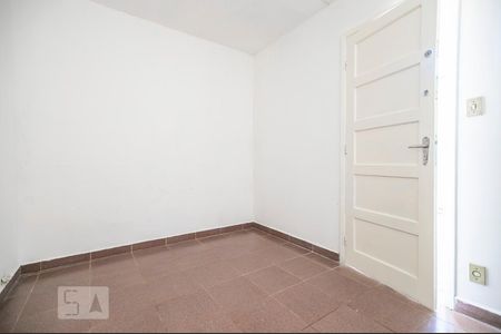 Casa à venda com 168m², 2 quartos e 5 vagasQuarto 2 da edícula 