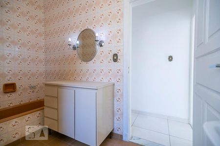 Casa à venda com 168m², 2 quartos e 5 vagasBanheiro