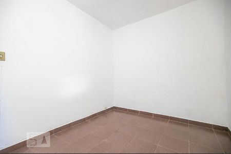 Casa à venda com 168m², 2 quartos e 5 vagasQuarto 2 da edícula 