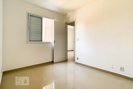Quarto 2 de apartamento à venda com 2 quartos, 56m² em Vila São Rafael, Guarulhos
