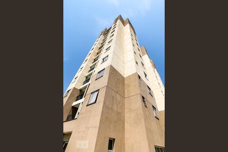 Apartamento para alugar com 56m², 2 quartos e 1 vaga Apartamento para alugar com 56m², 2 quartos e 1 vagaFachada