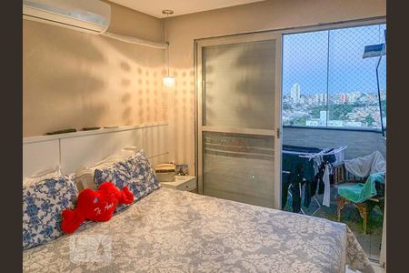 Suíte  de apartamento à venda com 3 quartos, 154m² em Vila Laís, São Paulo