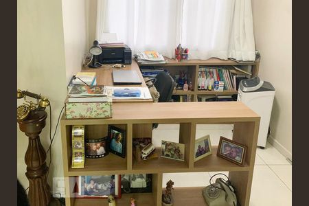 Apartamento à venda com 154m², 3 quartos e 2 vagasEscritório 