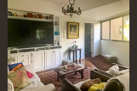 Apartamento à venda com 250m², 4 quartos e 4 vagasSala