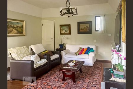 Apartamento à venda com 250m², 4 quartos e 4 vagasSala