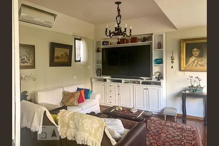 Apartamento à venda com 250m², 4 quartos e 4 vagasSala