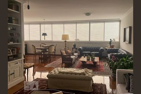 Apartamento à venda com 250m², 4 quartos e 4 vagasSala