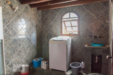 Área de Serviço de casa à venda com 3 quartos, 318m² em Conceição, Diadema