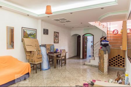 Sala de casa à venda com 3 quartos, 318m² em Conceição, Diadema
