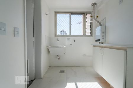 Apartamento para alugar com 3 quartos, 89m² em Jardim das Acácias, São Paulo