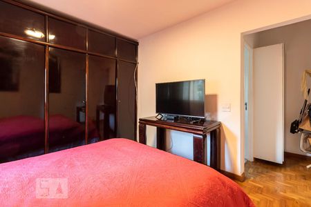 Apartamento à venda com 120m², 3 quartos e 1 vaga Apartamento à venda com 120m², 3 quartos e 1 vagaSuíte