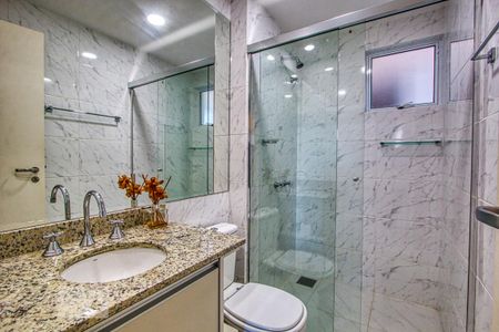 Apartamento à venda com 87m², 3 quartos e 1 vaga Apartamento à venda com 87m², 3 quartos e 1 vagaBanheiro Social