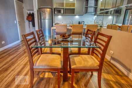 Sala de apartamento à venda com 3 quartos, 87m² em Mercês, Curitiba