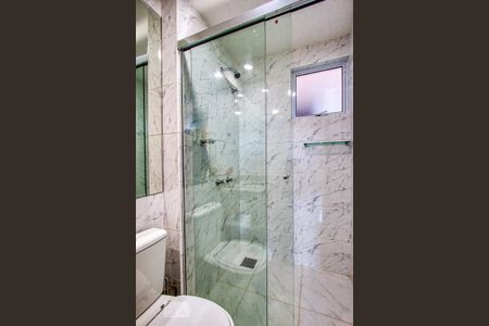 Apartamento à venda com 87m², 3 quartos e 1 vaga Apartamento à venda com 87m², 3 quartos e 1 vagaBanheiro Social