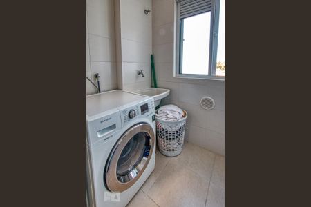 Apartamento à venda com 87m², 3 quartos e 1 vaga Apartamento à venda com 87m², 3 quartos e 1 vagaÁrea de Serviço