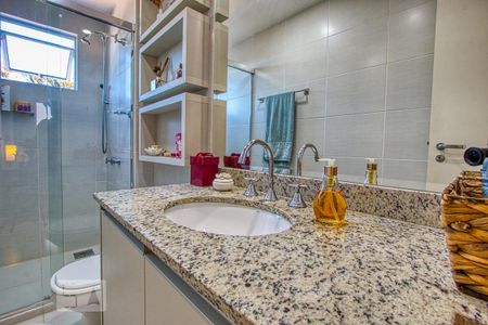 Banheiro da Suíte de apartamento à venda com 3 quartos, 87m² em Mercês, Curitiba