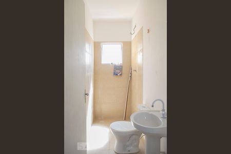 Casa à venda com 60m², 3 quartos e 1 vagaBANHEIRO 2