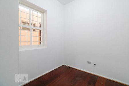 Casa para alugar com 526m², 4 quartos e 5 vagas Casa para alugar com 526m², 4 quartos e 5 vagasEscritório