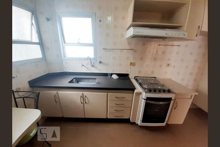 Apartamento à venda com 97m², 3 quartos e 2 vagasCozinha