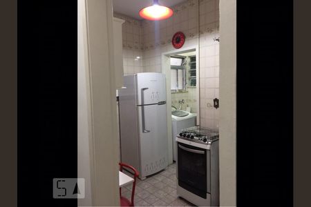 Apartamento à venda com 80m², 2 quartos e sem vagaCozinha