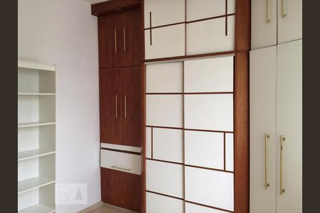 Quarto 2 de apartamento à venda com 2 quartos, 80m² em Centro, Niterói