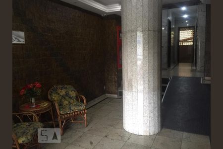 Apartamento à venda com 80m², 2 quartos e sem vagaHall de Entrada