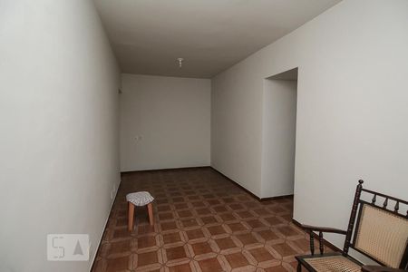 Apartamento à venda com 80m², 3 quartos e 1 vagaSala