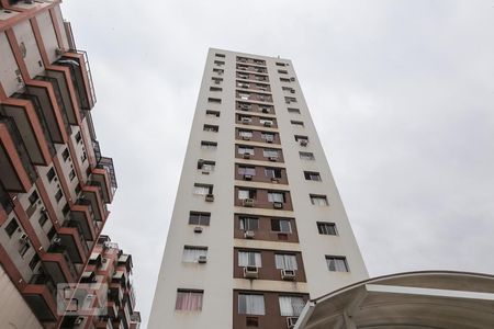 Apartamento à venda com 80m², 3 quartos e 1 vagaFachada