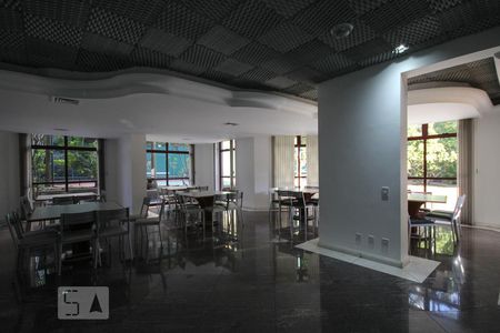 Apartamento à venda com 450m², 4 quartos e 5 vagasÁrea Comum