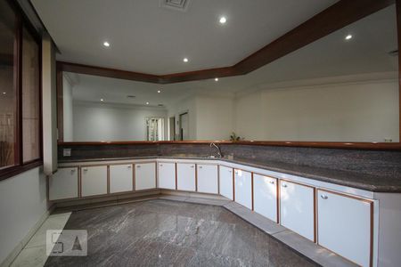 Apartamento à venda com 450m², 4 quartos e 5 vagasÁrea Comum