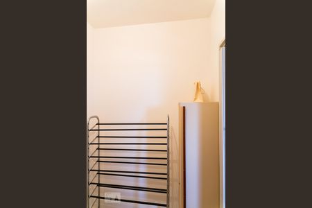 Apartamento para alugar com 80m², 2 quartos e 1 vaga Apartamento para alugar com 80m², 2 quartos e 1 vagaQuarto de Serviço